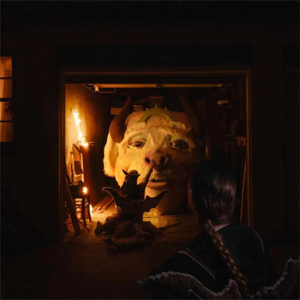 Album cover for Disiniblud by Disiniblud